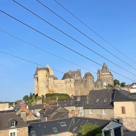 Appartement Calme Et Cosy Proche Centre Vue Chateau Vitré Kültér fotó